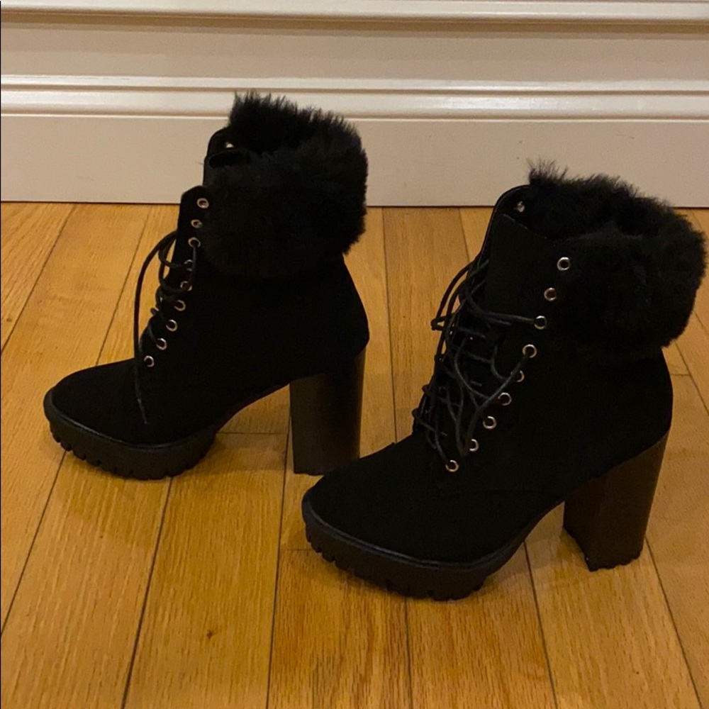 Suede stacked heel chunky fur boot 7